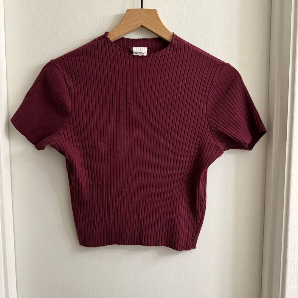 Destined Chic Burgundy Ribbed Short Sleeve Tee